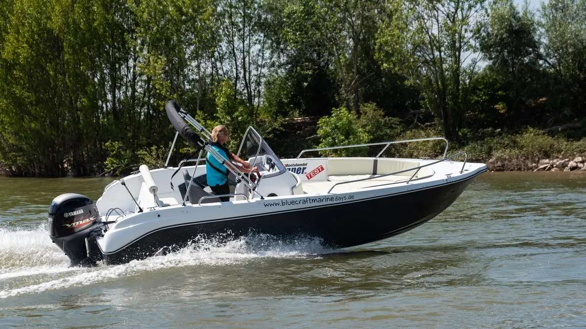 BlueLiner 605 SC 061 1